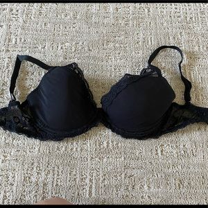 NATORI black lace bra 32DD